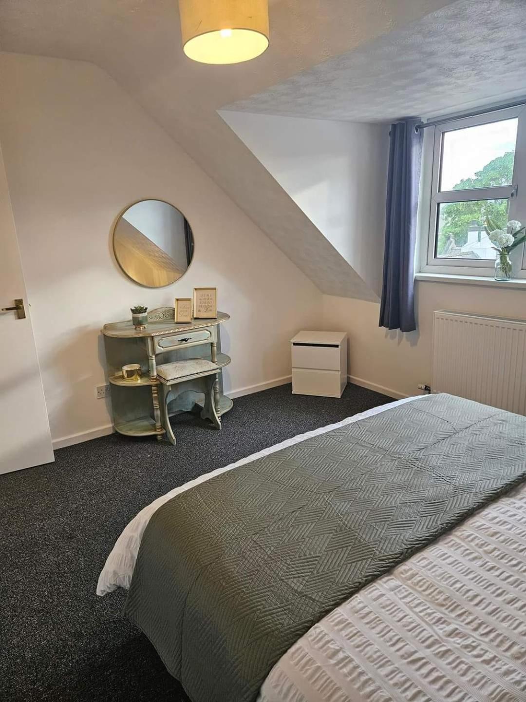 Cosy At The Castle Apartment Carrickfergus Exterior photo